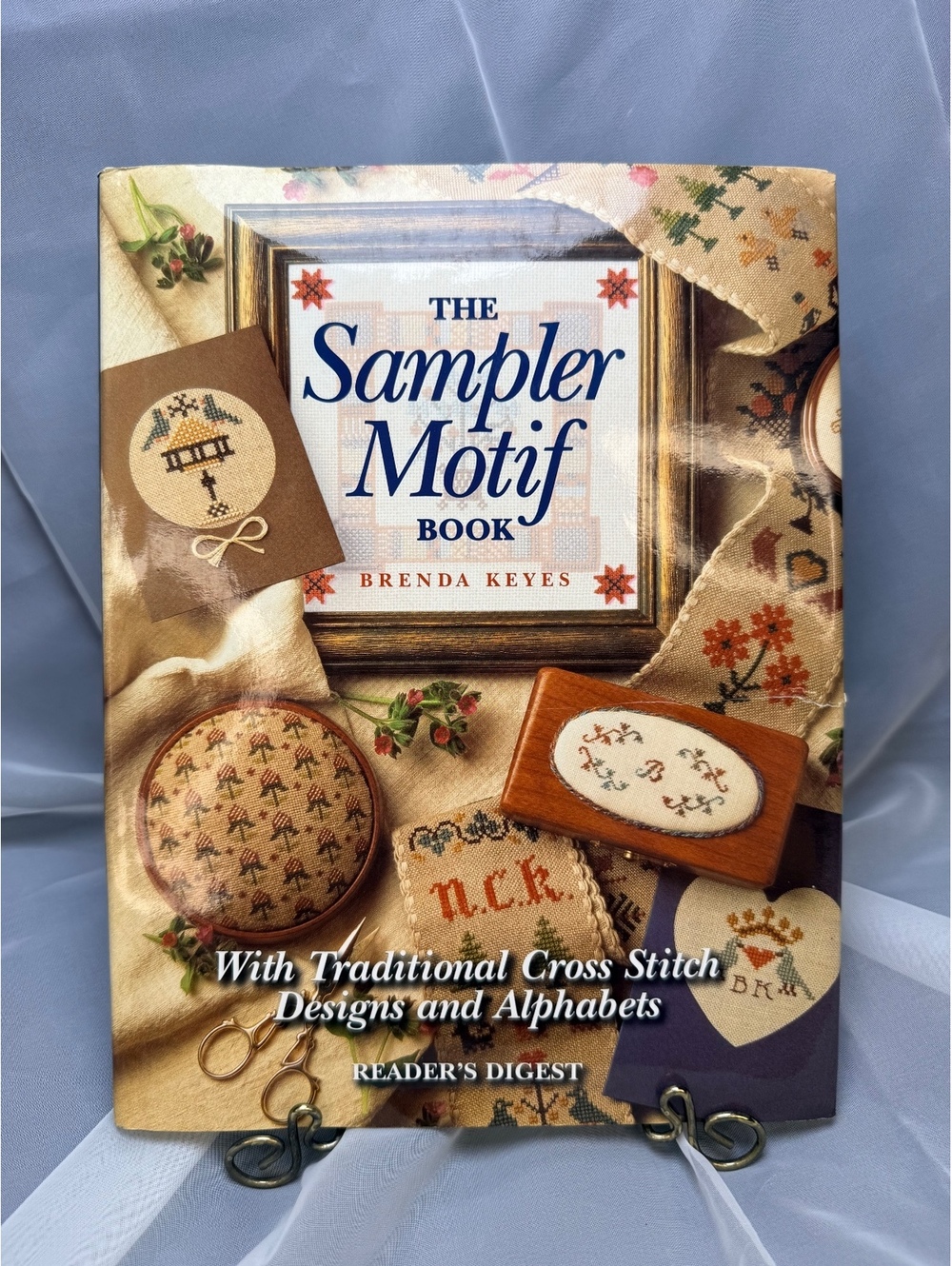 Cross Stitch Sampler Pattern Book Brenda Keyes Motifs Alphabets HC 1995